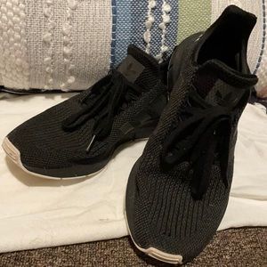 Adidas swift run